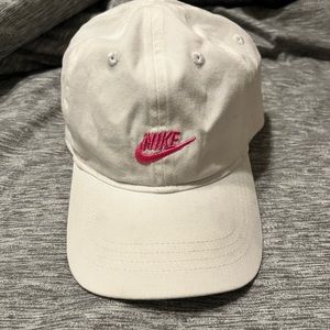 Toddler Nike hat